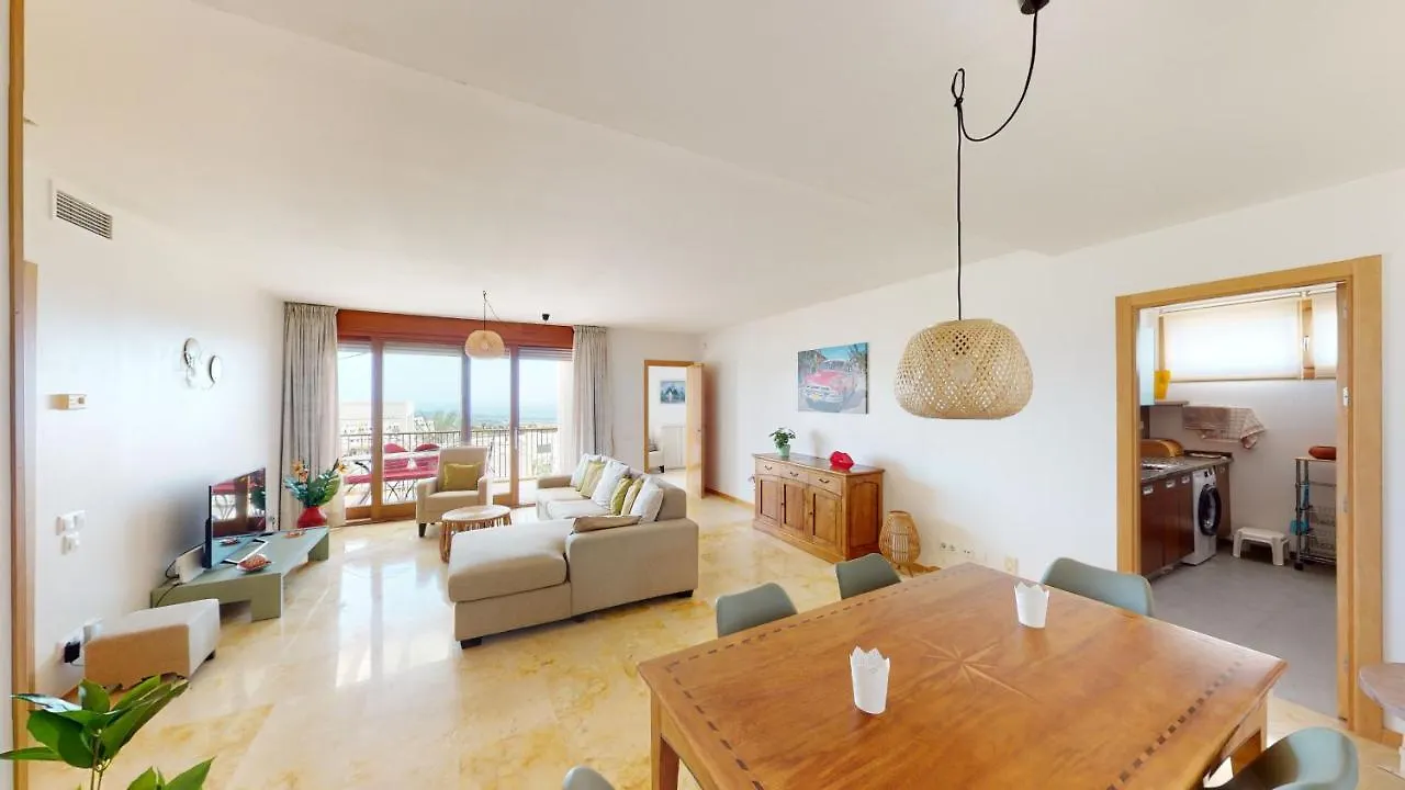 Lomas De Los Monteros II - 3 Bed Apartment マルベーリャ スペイン