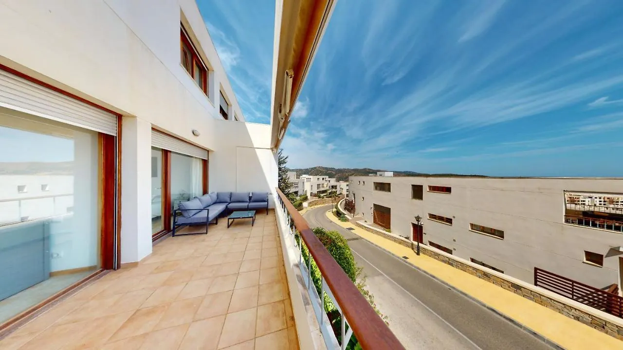 Lomas De Los Monteros II - 3 Bed Apartment マルベーリャ