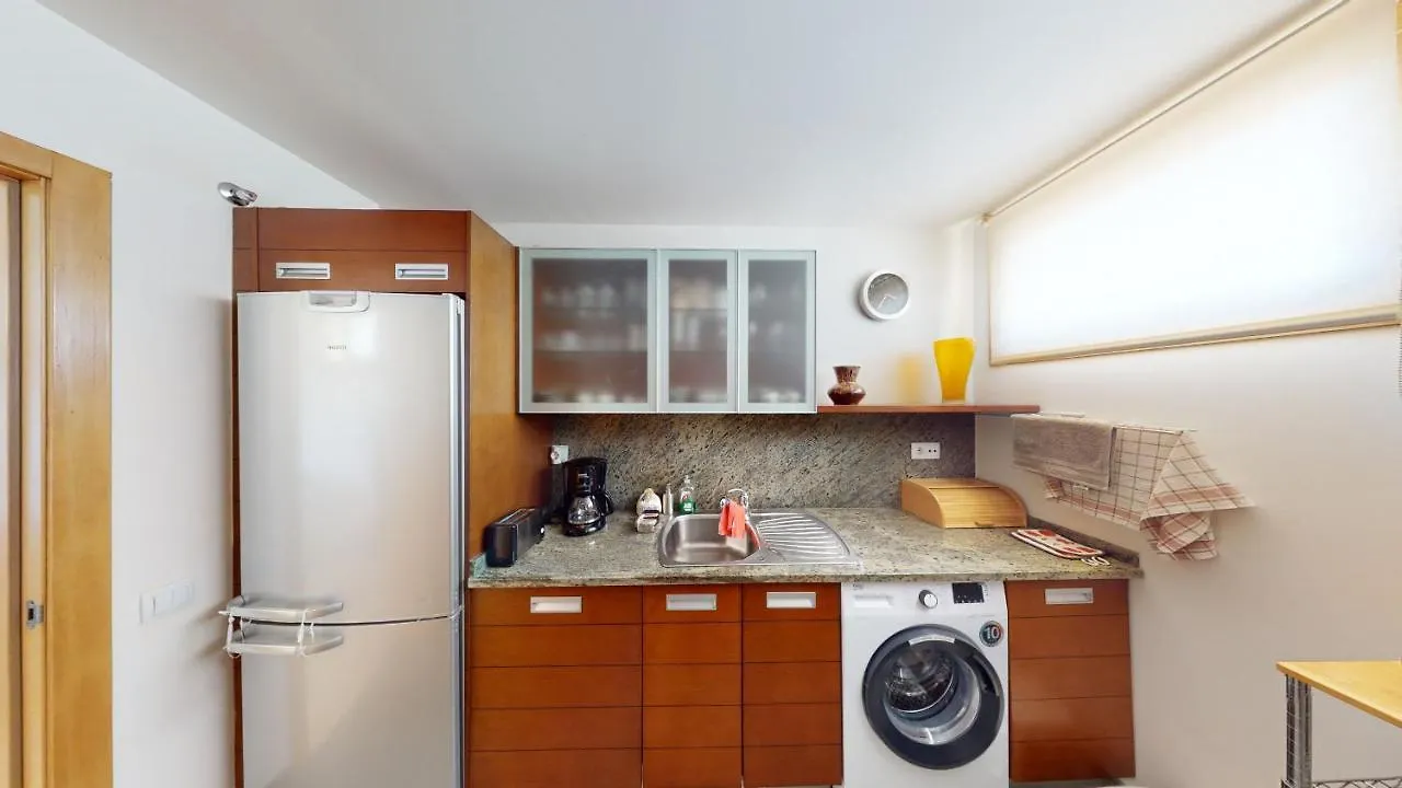 Lomas De Los Monteros II - 3 Bed Apartment マルベーリャ スペイン