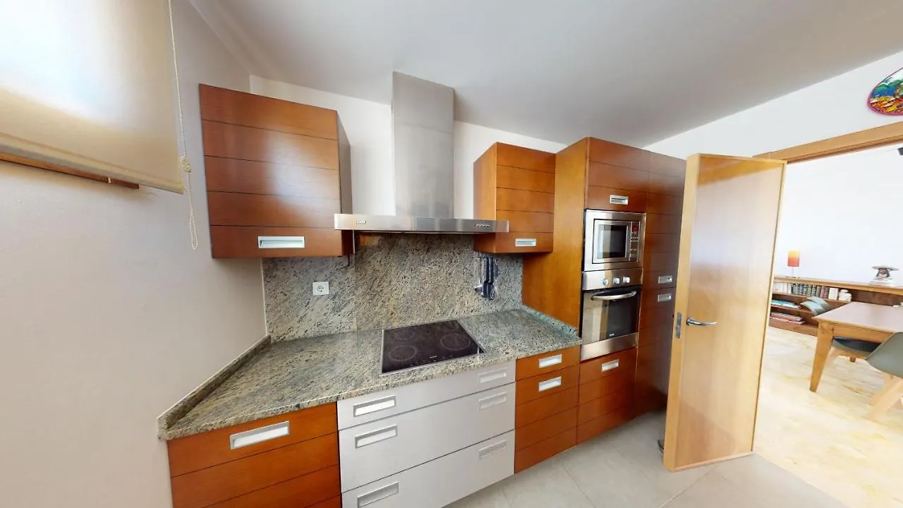 Lomas De Los Monteros II - 3 Bed Apartment Marbella
